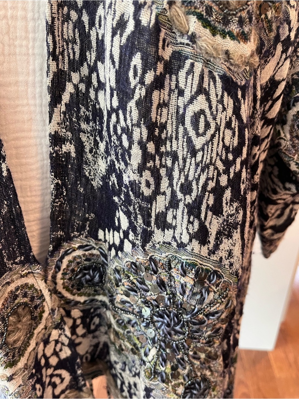 Soft Surroundings Boho Navy and Cream Textured Fringe Kimono S/M - Picture 5 of 9